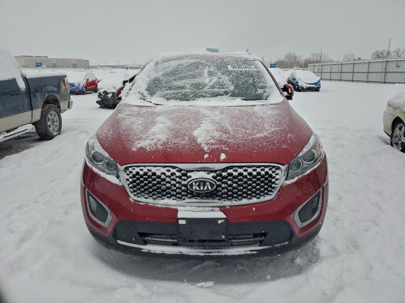 Photo 5 from auction – 2017 KIA SORENTO LX with VIN 5XYPGDA5XHG248015