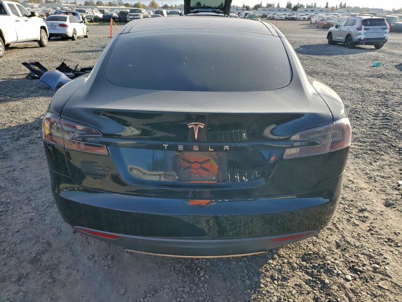 Photo 6 from auction – 2016 TESLA MODEL S with VIN 5YJSA1E29GF131901