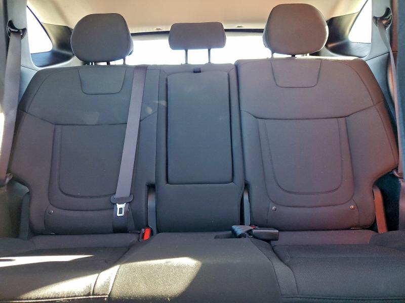 Photo 10 from auction – 2023 HYUNDAI TUCSON with VIN KM8JBCA18PU086101