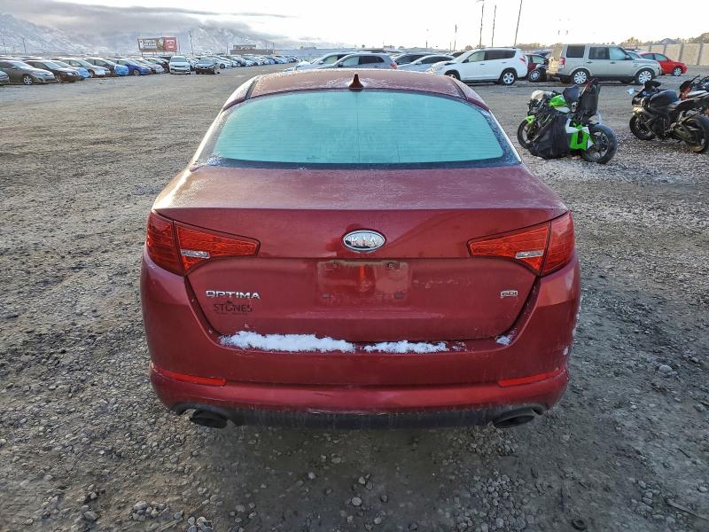 Photo 6 from auction – 2011 KIA OPTIMA LX with VIN KNAGM4A74B5187381
