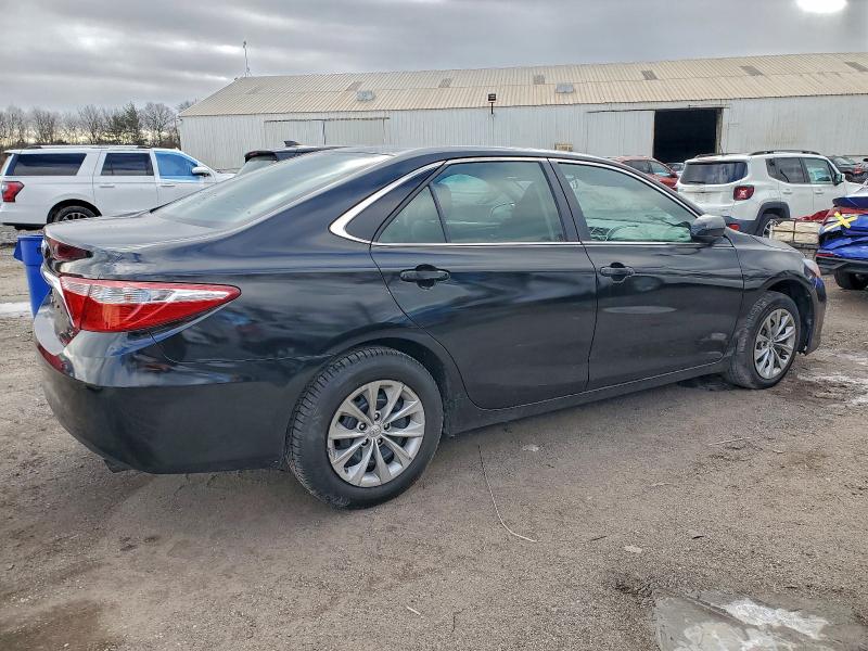 Photo 3 from auction – 2016 TOYOTA CAMRY LE with VIN 4T4BF1FK6GR536719