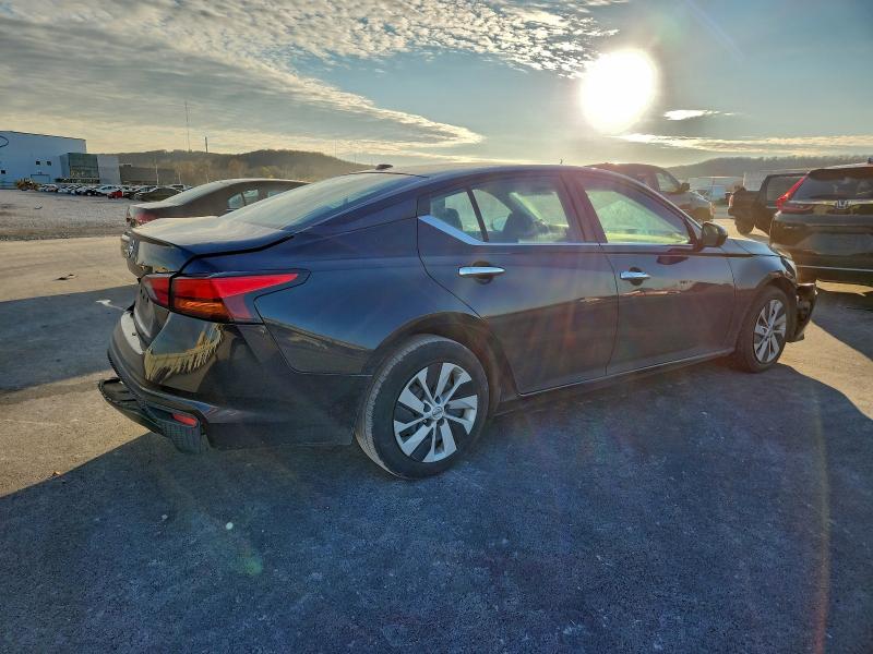 Photo 3 from auction – 2020 NISSAN ALTIMA with VIN 1N4BL4BV2LC121122