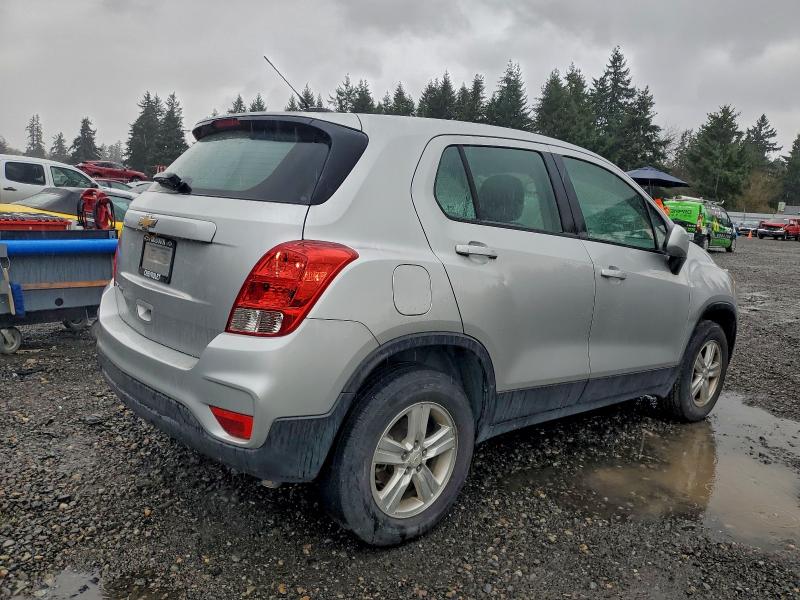 Zdjęcie 3 z aukcji – 2017 CHEVROLET TRAX LS z VIN KL7CJNSB6HB068239