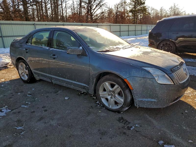 Photo 4 from auction – 2011 MERCURY MILAN with VIN 3MEHM0HA6BR602438