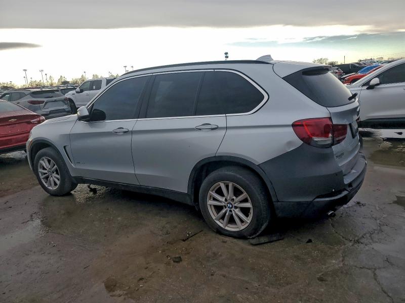 Photo 2 from auction – 2015 BMW X5 XDRIVE3 with VIN 5UXKS4C50F0N06517