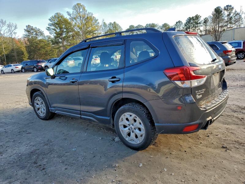 Photo 2 from auction – 2019 SUBARU FORESTER with VIN JF2SKACC2KH443092