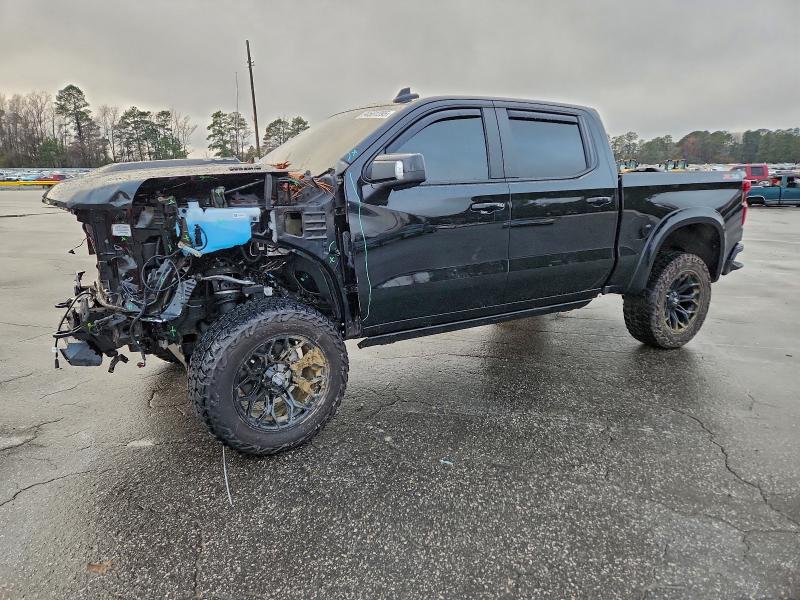 CHEVROLET SILVERADO 2025 with VIN 1GCUKEE87SZ153688 - Photo from auction