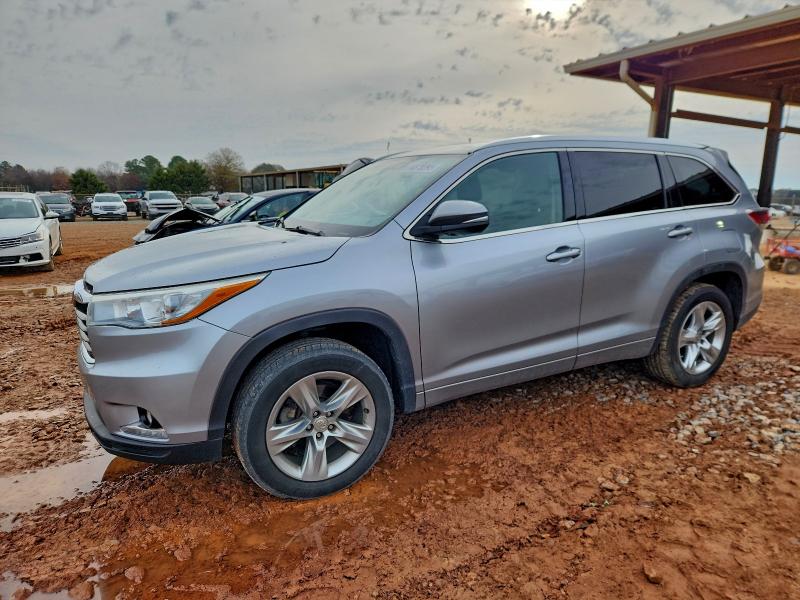 TOYOTA HIGHLANDER 2015 with VIN 5TDYKRFH7FS049152 - Photo from auction
