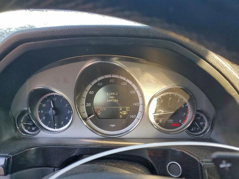 Photo 9 from auction – 2010 MERCEDES-BENZ E 350 4MAT with VIN WDDHF8HB4AA165525