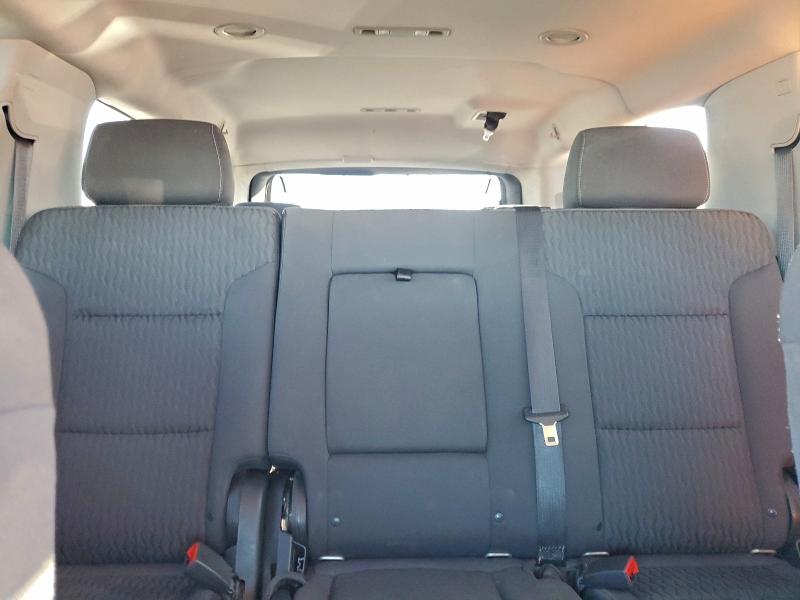 Photo 10 from auction – 2019 CHEVROLET SUBURBAN C with VIN 1GNSCGEC6KR341811
