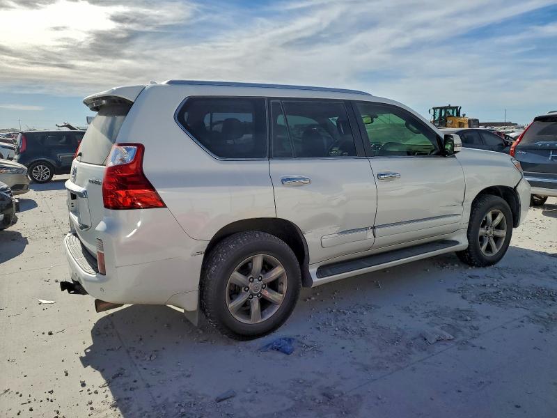 Photo 3 from auction – 2013 LEXUS GX 460 PRE with VIN JTJJM7FX5D5059010