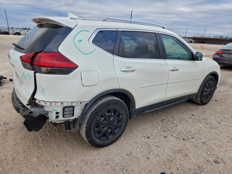 Photo 3 from auction – 2017 NISSAN ROGUE S with VIN 5N1AT2MT3HC777984