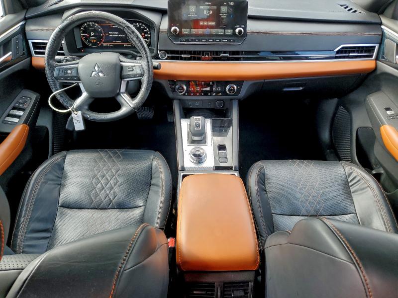 Photo 8 from auction – 2022 MITSUBISHI OUTLANDER with VIN JA4J3VA86NZ008792