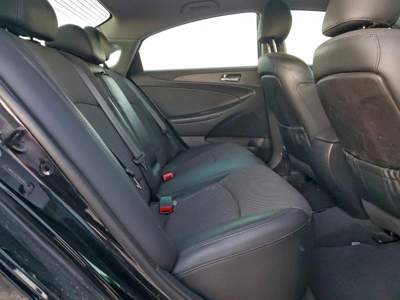 Photo 10 from auction – 2011 HYUNDAI SONATA SE with VIN 5NPEC4AC7BH179656