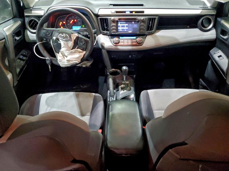 Photo 8 from auction – 2015 TOYOTA RAV4 XLE with VIN 2T3RFREV6FW369318