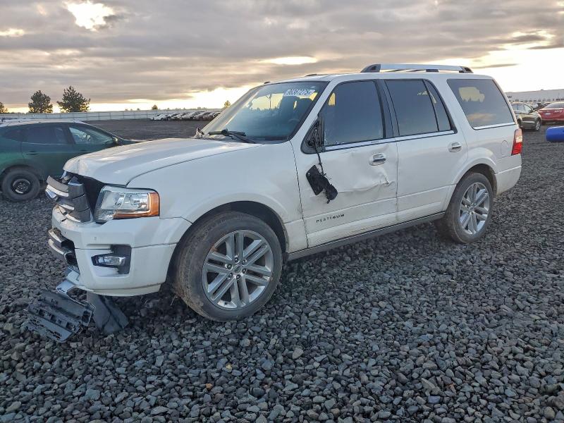 FORD EXPEDITION 2016 with VIN 1FMJU1MT0GEF32991 - Photo from auction