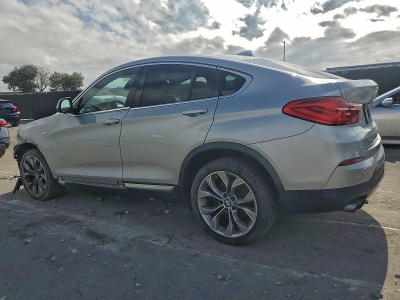 Photo 2 from auction – 2018 BMW X4 XDRIVE2 with VIN 5UXXW3C57J0T81092