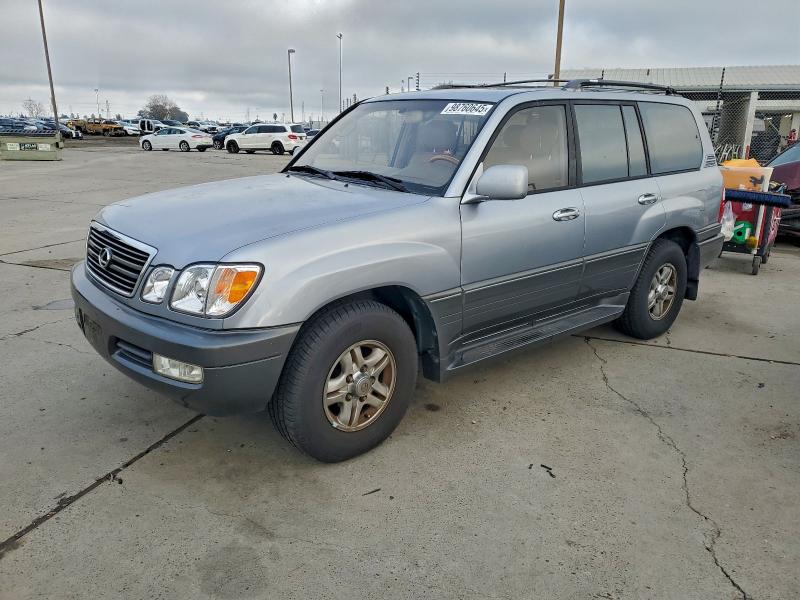 Photo 1 from auction – 2001 LEXUS LX 470 with VIN JTJHT00W013502616