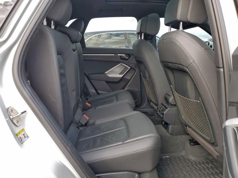 Photo 11 from auction – 2020 AUDI Q3 PREMIUM with VIN WA1DECF35L1054165