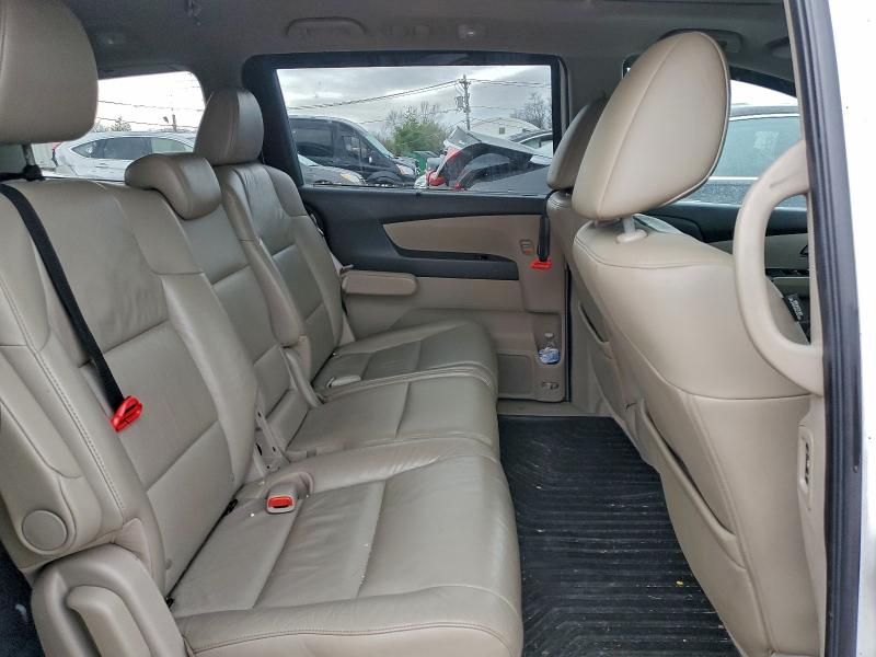 Photo 11 from auction – 2011 HONDA ODYSSEY with VIN 5FNRL5H97BB065852