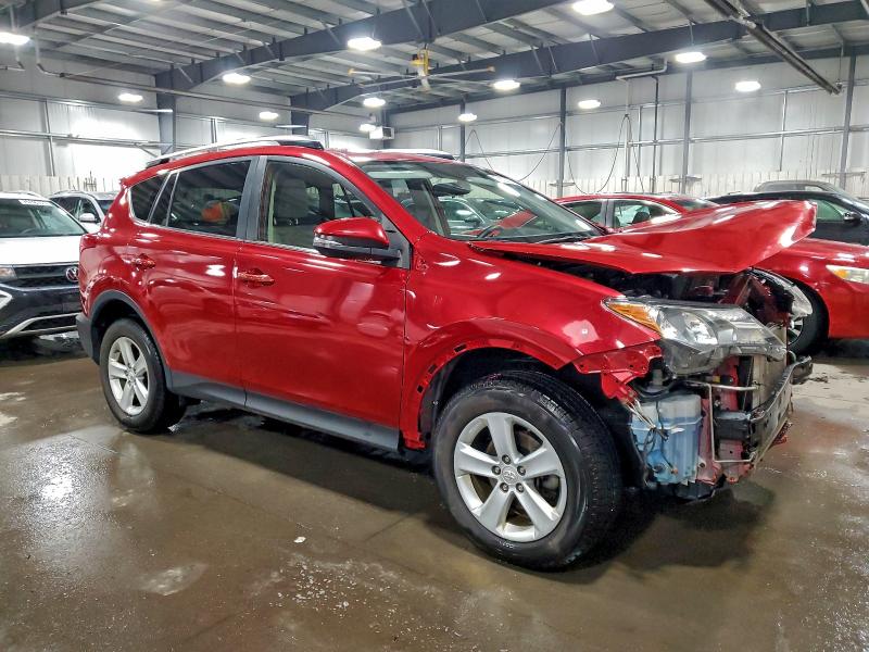 Photo 4 from auction – 2014 TOYOTA RAV4 XLE with VIN JTMRFREV5ED093533