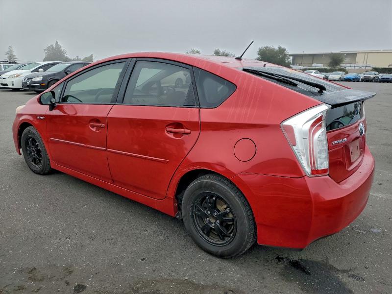 Photo 2 from auction – 2013 TOYOTA PRIUS with VIN JTDKN3DU6D1640559