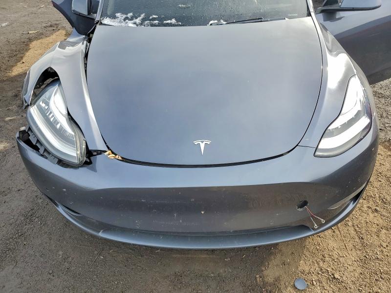 Photo 11 from auction – 2020 TESLA MODEL Y with VIN 5YJYGDEF3LF001071