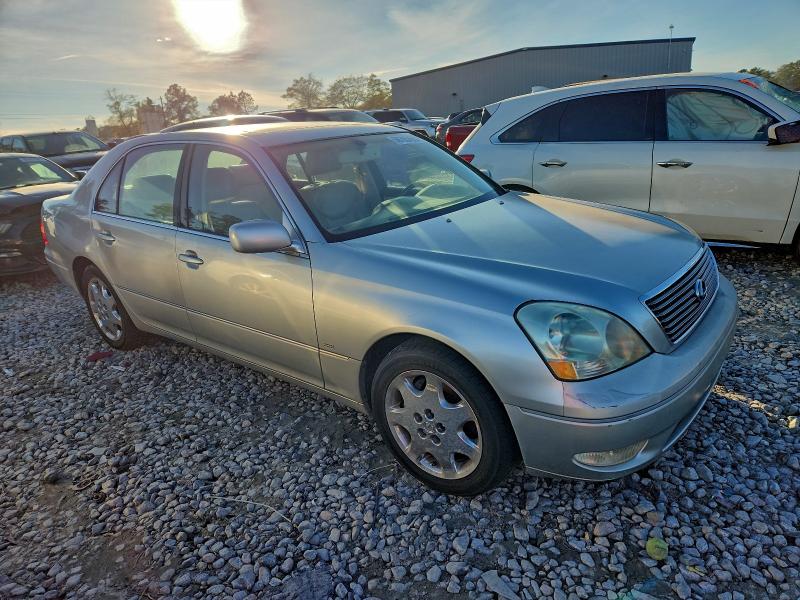 Photo 4 from auction – 2001 LEXUS LS 430 with VIN JTHBN30F910003267