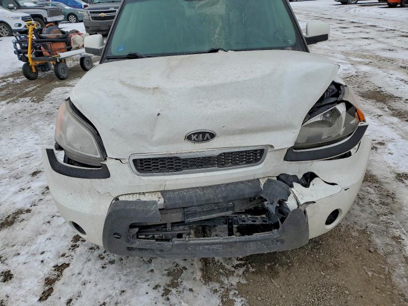 Photo 11 from auction – 2011 KIA SOUL + with VIN KNDJT2A23B7706719