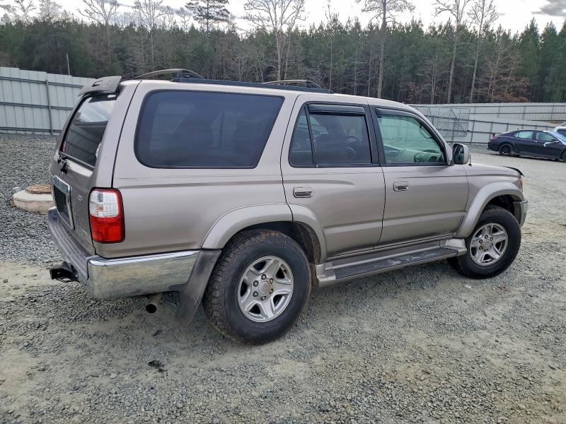 Photo 3 from auction – 2002 TOYOTA 4RUNNER SR with VIN JT3GN86R820236794