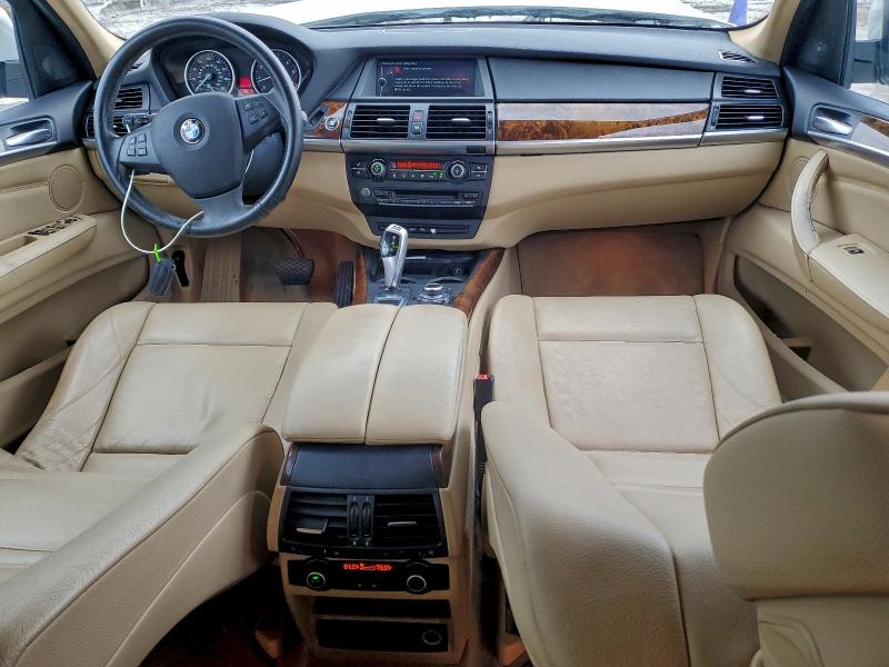 Photo 8 from auction – 2013 BMW X5 XDRIVE3 with VIN 5UXZV4C50D0B19133