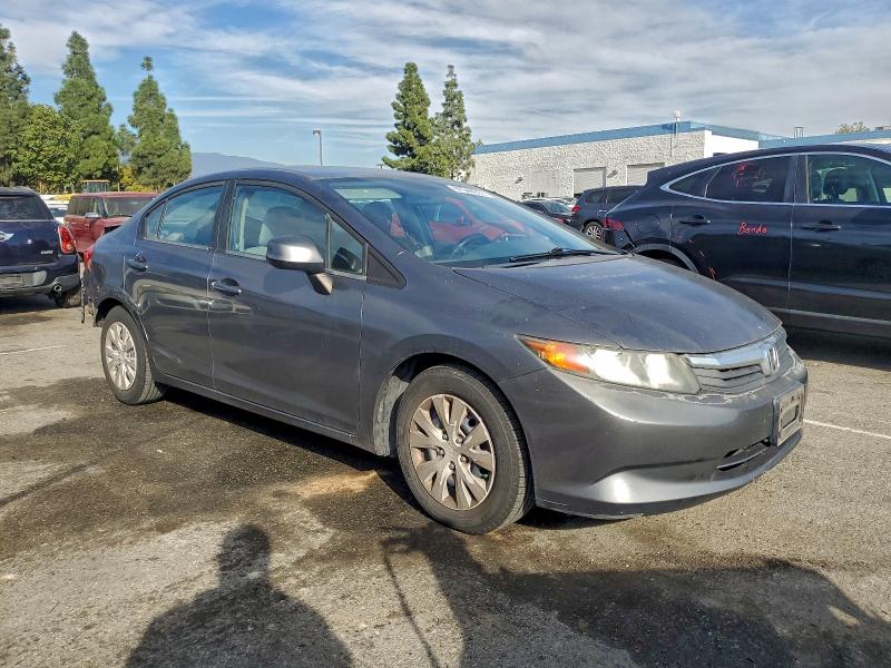 Фото 4 с аукциона – 2012 HONDA CIVIC LX с VIN 19XFB2F55CE351002