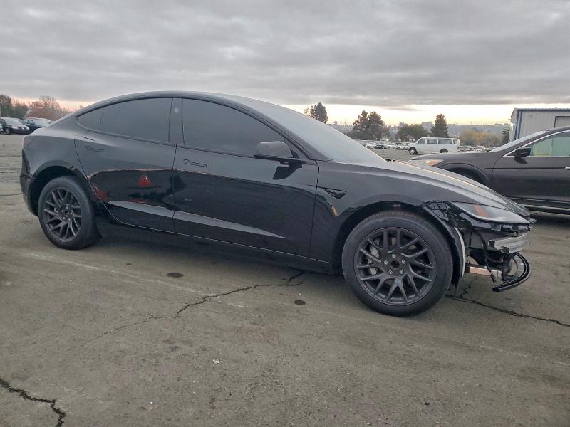 Photo 4 from auction – 2025 TESLA MODEL 3 with VIN 5YJ3E1EAXSF032979