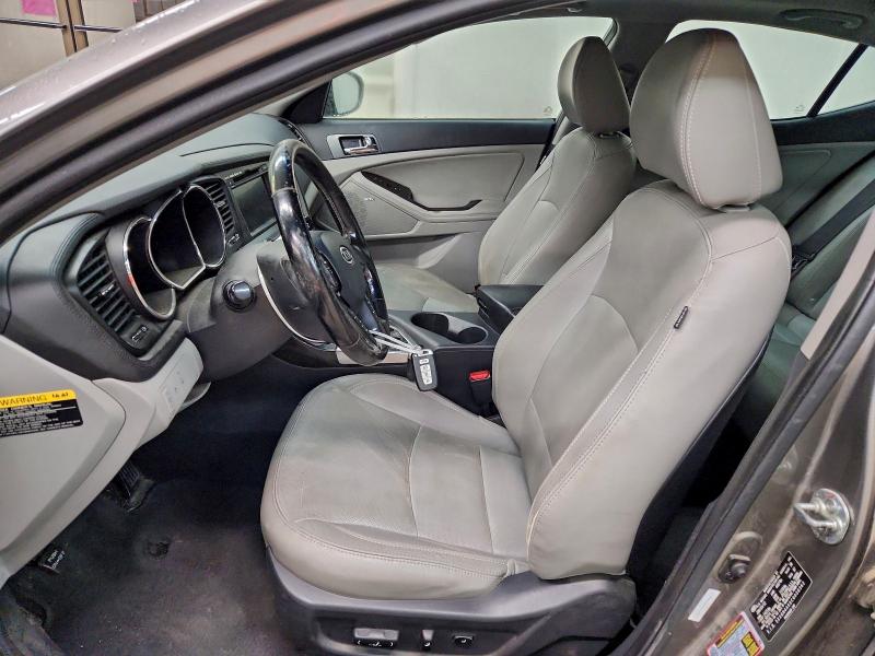 Фото 7 с аукциона – 2012 KIA OPTIMA EX с VIN 5XXGN4A66CG038362