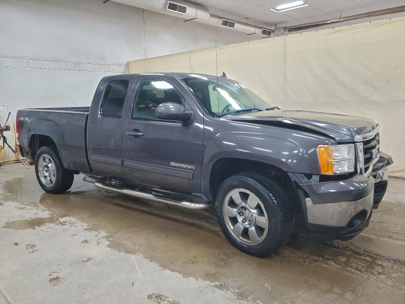 Photo 4 from auction – 2010 GMC SIERRA K15 with VIN 1GTSKWE37AZ195276