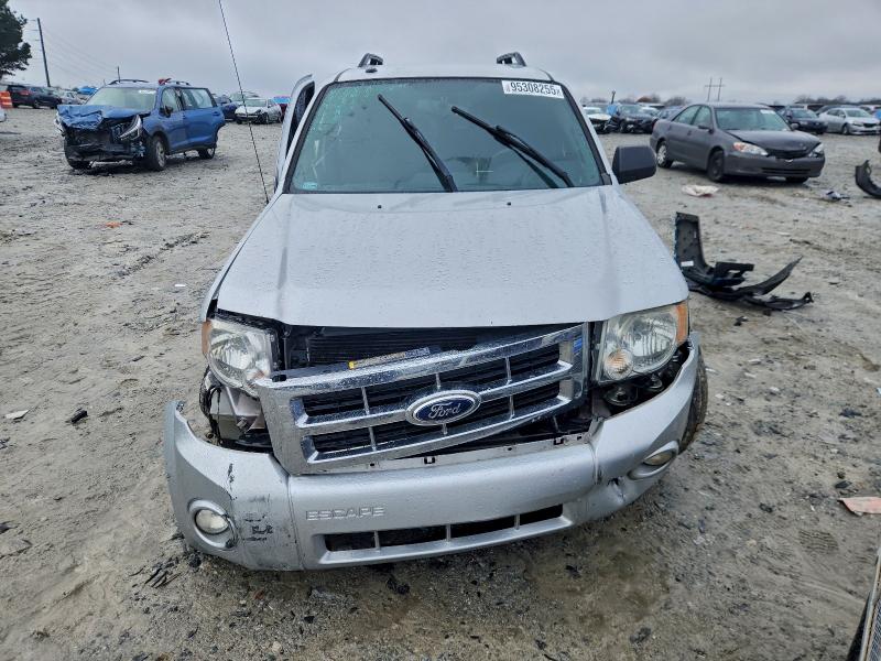 Photo 5 from auction – 2012 FORD ESCAPE XLT with VIN 1FMCU0DG3CKA08509