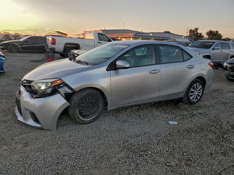 TOYOTA COROLLA L 2014 с VIN 5YFBURHEXEP093656 - Фото с аукциона