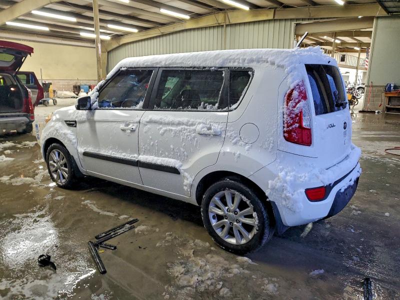 Photo 2 from auction – 2013 KIA SOUL + with VIN KNDJT2A65D7639353