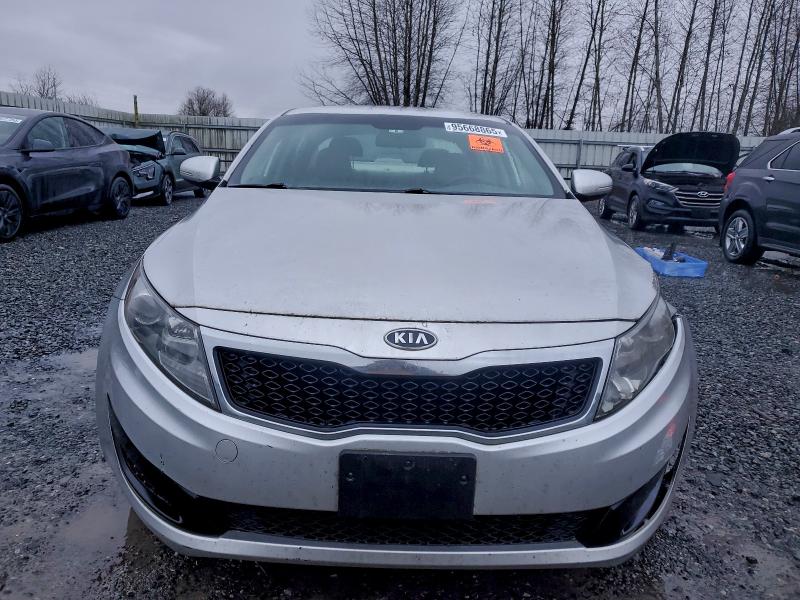 Photo 5 from auction – 2011 KIA OPTIMA with VIN KNAGM4A71B5167640