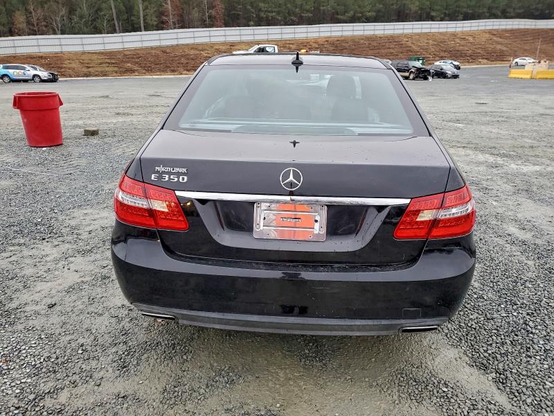 Photo 6 from auction – 2011 MERCEDES-BENZ E with VIN WDDHF5GB8BA506717