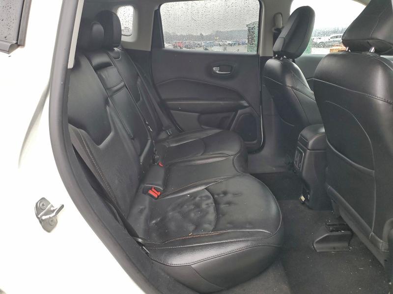 Foto 11 de la subasta – 2019 JEEP COMPASS con VIN 3C4NJCCBXKT670789