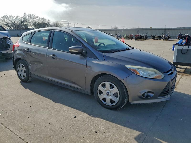 Photo 4 from auction – 2014 FORD FOCUS SE with VIN 1FADP3K24EL169026