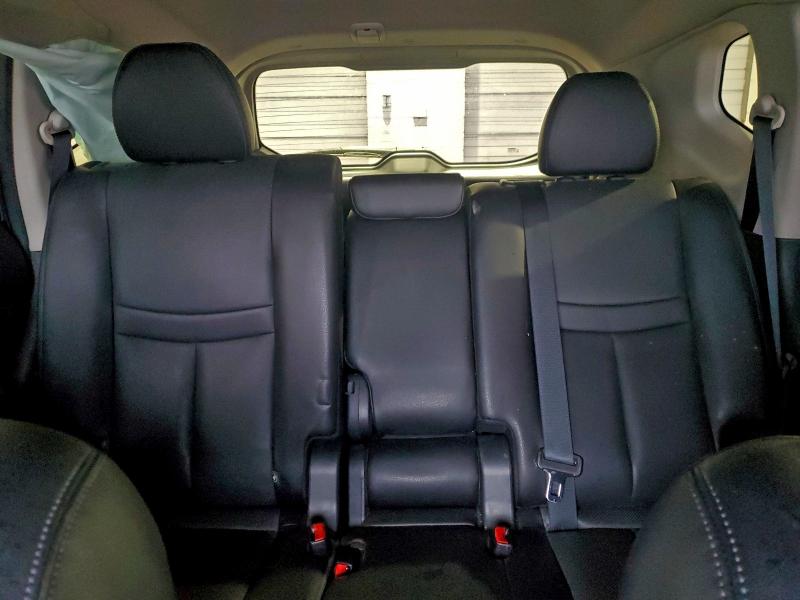 Photo 10 from auction – 2016 NISSAN ROGUE S with VIN KNMAT2MV7GP698430
