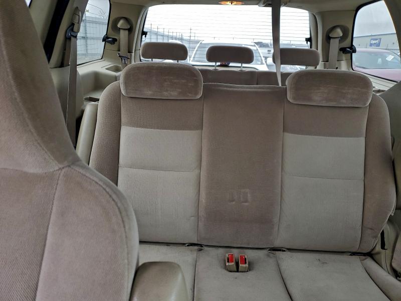 Photo 10 from auction – 2005 FORD FREESTAR S with VIN 2FMZA57645BA12276