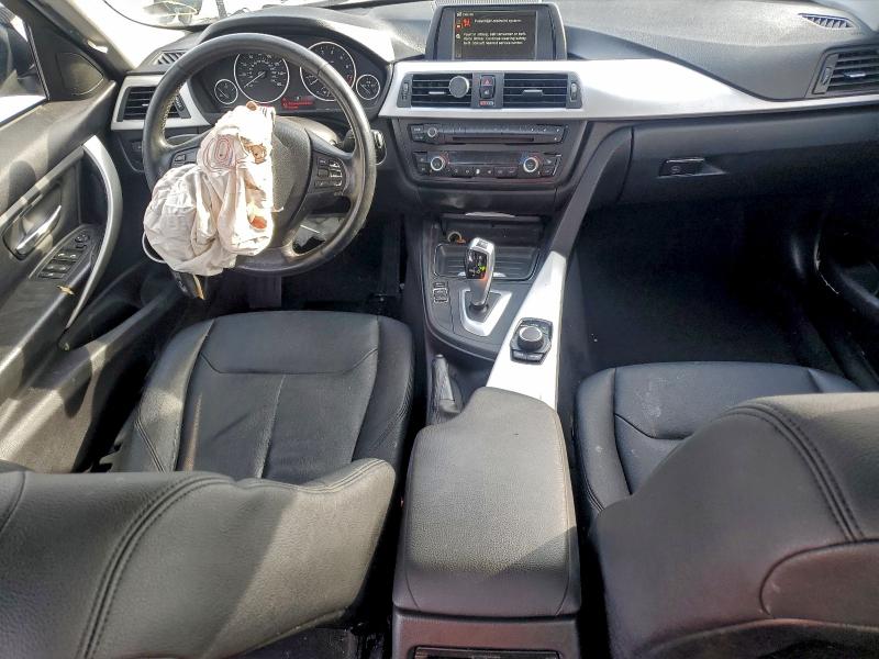 Photo 8 from auction – 2014 BMW 320 I with VIN WBA3B1C51EK131421