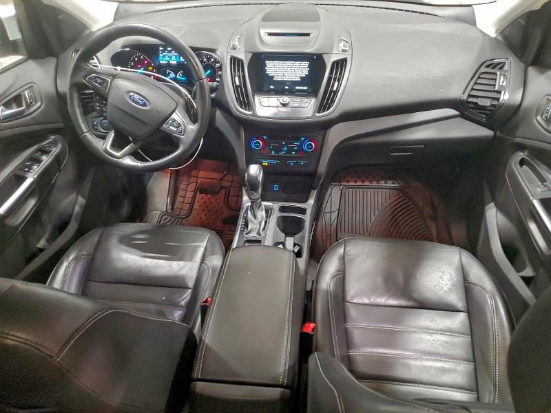 Photo 8 from auction – 2018 FORD ESCAPE SEL with VIN 1FMCU0HD3JUB06747