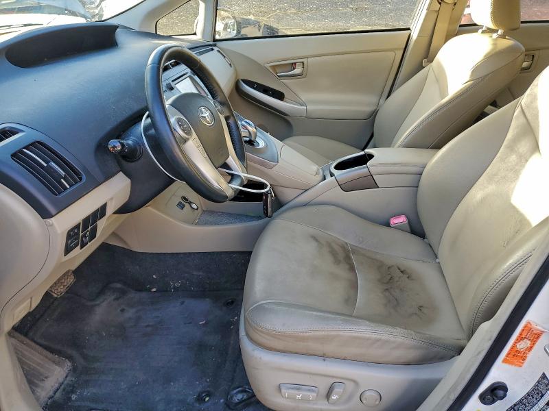 Photo 7 from auction – 2013 TOYOTA PRIUS with VIN JTDKN3DU1D0352969