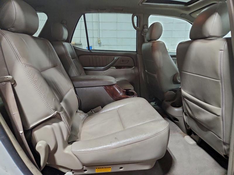 Photo 11 from auction – 2006 TOYOTA SEQUOIA LI with VIN 5TDBT48A36S264839