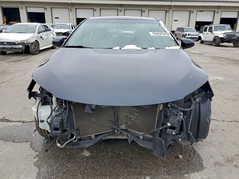 Photo 5 from auction – 2017 TOYOTA CAMRY LE with VIN 4T1BF1FK3HU765628