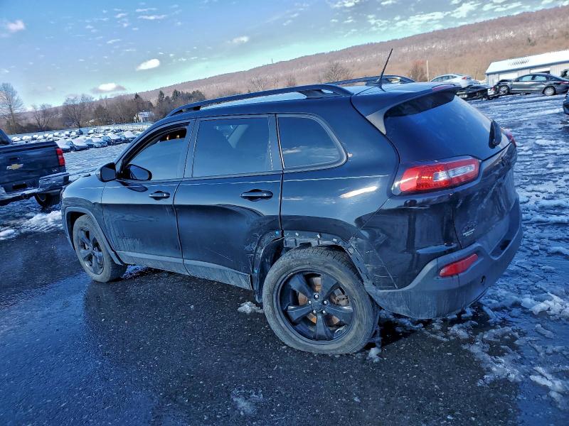 Photo 2 from auction – 2018 JEEP CHEROKEE L with VIN 1C4PJMCB0JD575760
